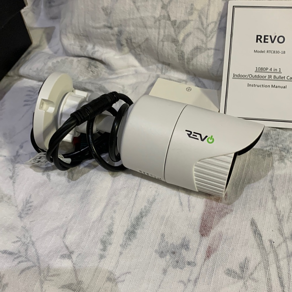 REVO Model RTCB30-1B Indoor/Outdoor IR Bullet Camera